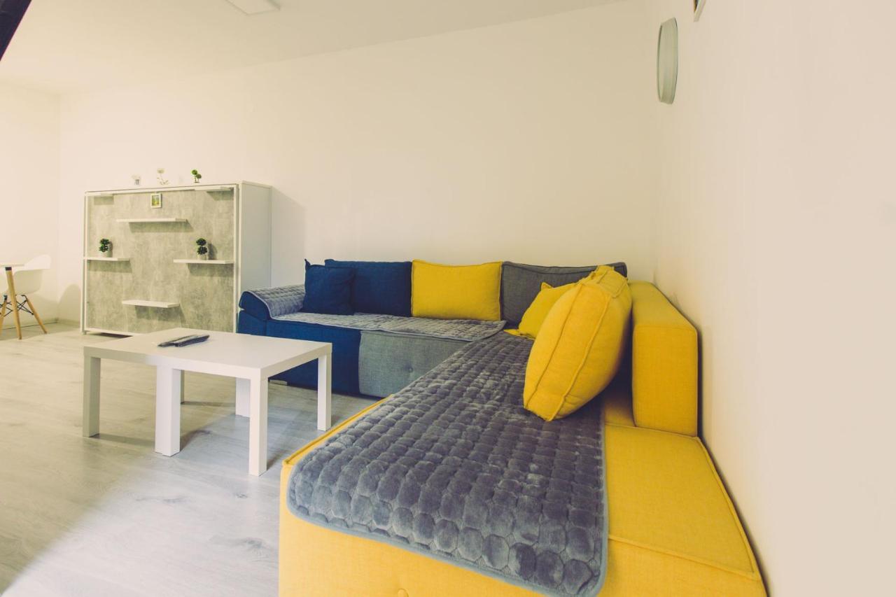 Hristovi Apartments Skopje Eksteriør billede