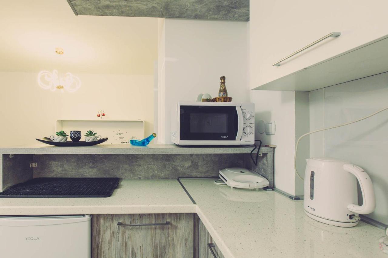 Hristovi Apartments Skopje Eksteriør billede