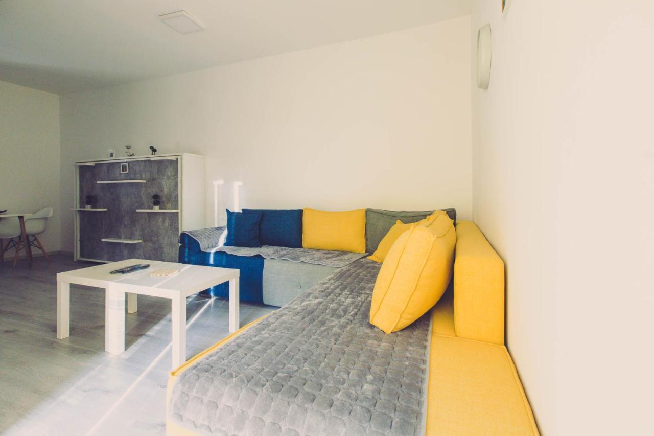 Hristovi Apartments Skopje Eksteriør billede